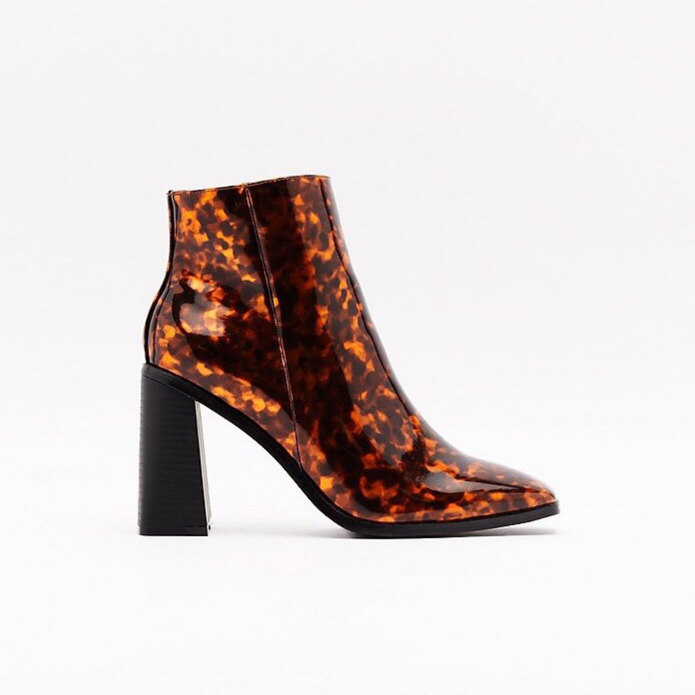 Nasty Gal Chunky Heel Tortoise Booties